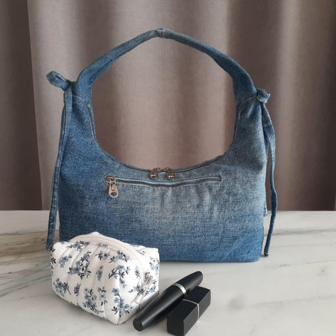 Travel Bag Sewing Pattern, 2 styles, 3 sizes, Makeup Bag, Quilted Toiletry Bag, Instant Download PDF, Beginner Friendly